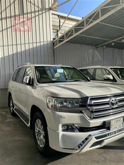 تۆیۆتا لاند کروزەر